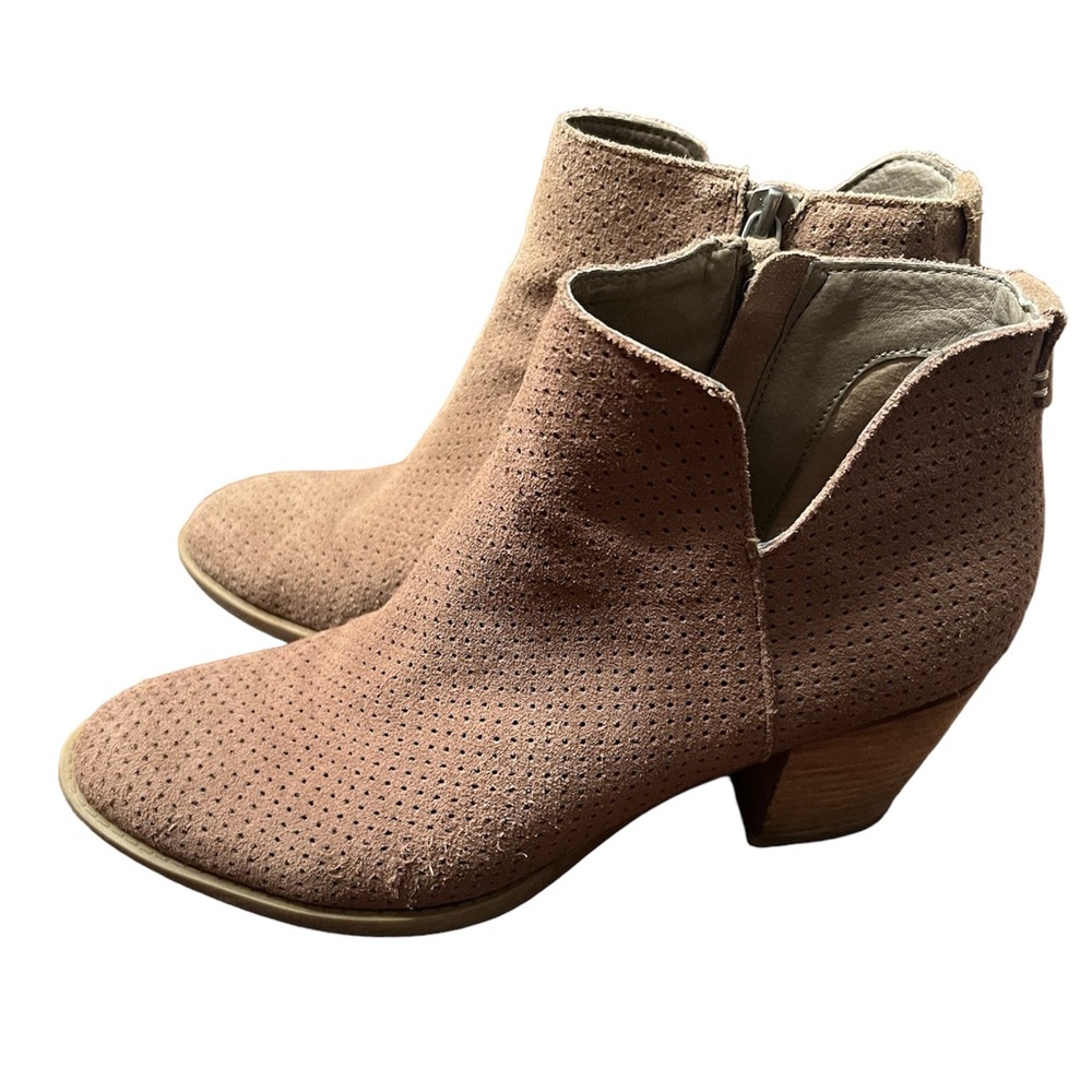 Dolce Vita Pearse Boot Suede. DK Saddle Suede